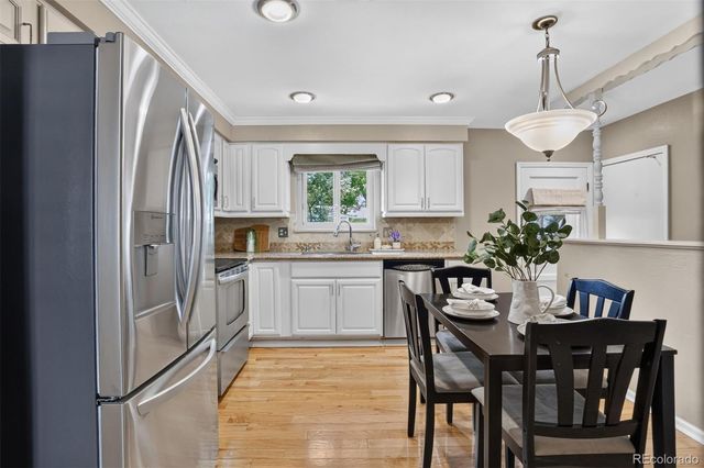 1833 S Carr Street, Lakewood, CO 80232