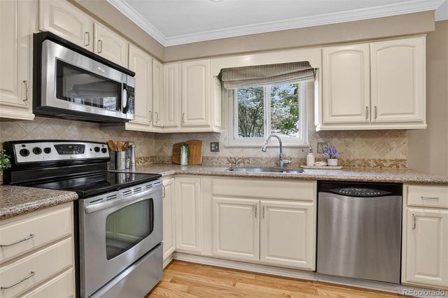 1833 S Carr Street, Lakewood, CO 80232