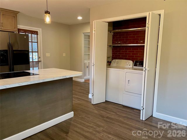 635 Powell Road NE, Lenoir, NC 28645