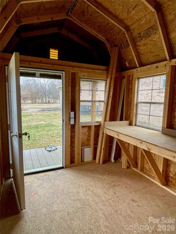 635 Powell Road NE, Lenoir, NC 28645