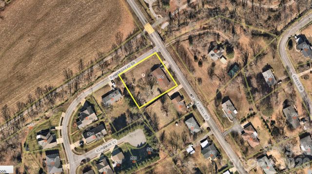 635 Powell Road NE, Lenoir, NC 28645