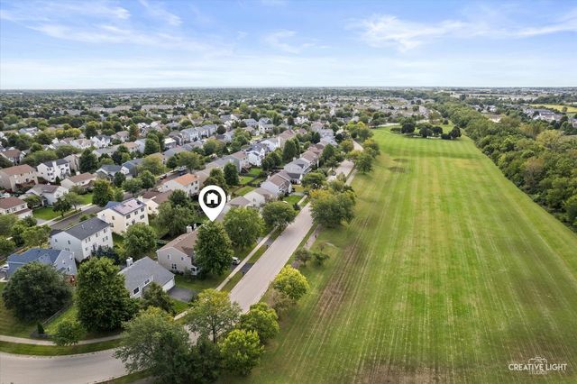 1990 Summerlin Drive, Aurora, IL 60503