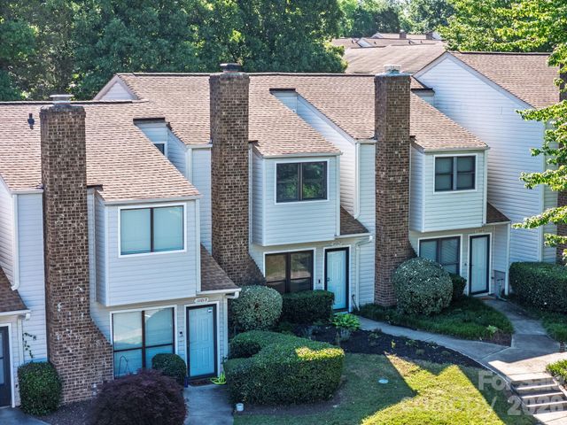 11017 Carmel Crossing Road, Charlotte, NC 28226