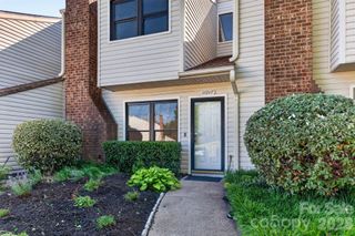 11017 Carmel Crossing Road, Charlotte, NC 28226