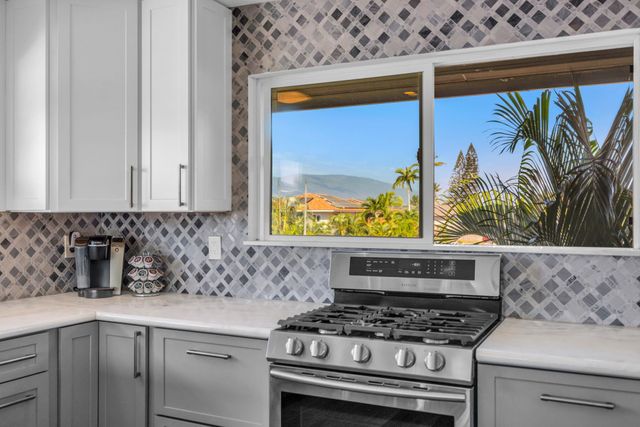 194 Kamakoi Loop, Kihei, HI 96753