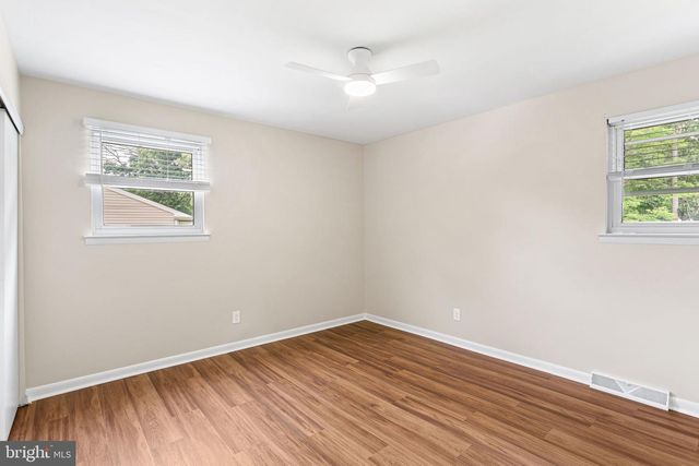 16 PROSPECT AVE, Sicklerville, NJ 08081
