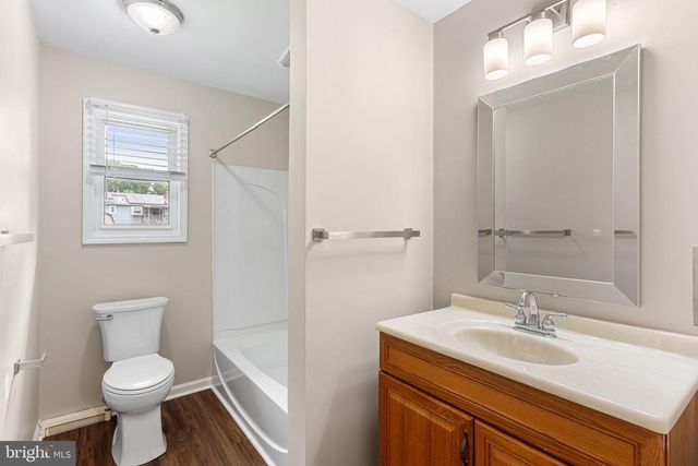 16 PROSPECT AVE, Sicklerville, NJ 08081