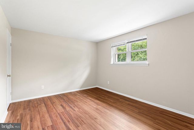 16 PROSPECT AVE, Sicklerville, NJ 08081