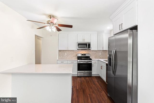 16 PROSPECT AVE, Sicklerville, NJ 08081