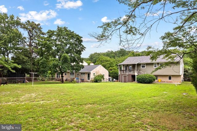 16 PROSPECT AVE, Sicklerville, NJ 08081