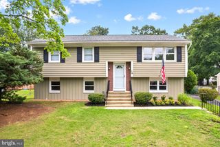 16 PROSPECT AVE, Sicklerville, NJ 08081