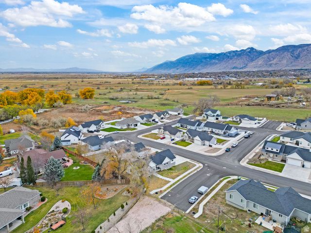 2216 S 700 W, Perry, UT 84302