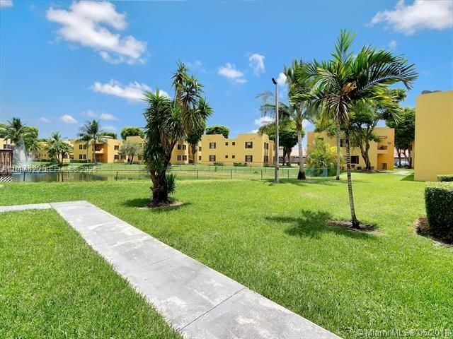 650 NW 114th Avenue 202, Sweetwater, FL 33172
