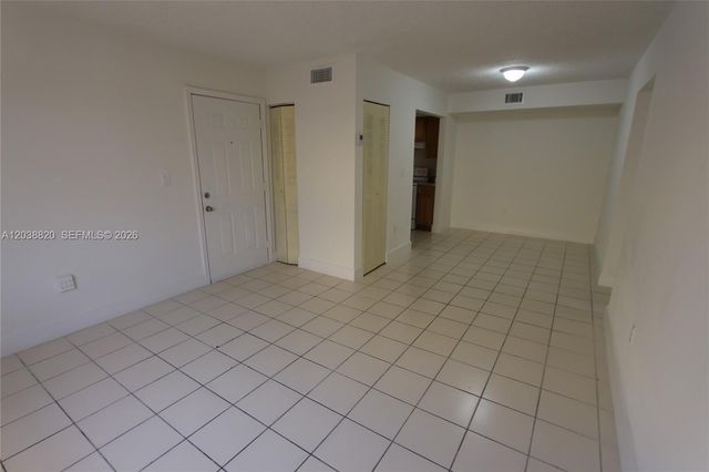 650 NW 114th Avenue 202, Sweetwater, FL 33172