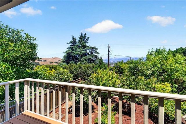 15750 Casino Real, Morgan Hill, CA 95037