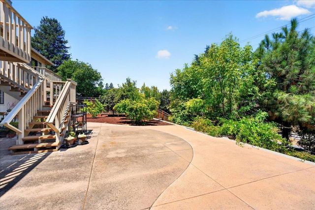 15750 Casino Real, Morgan Hill, CA 95037
