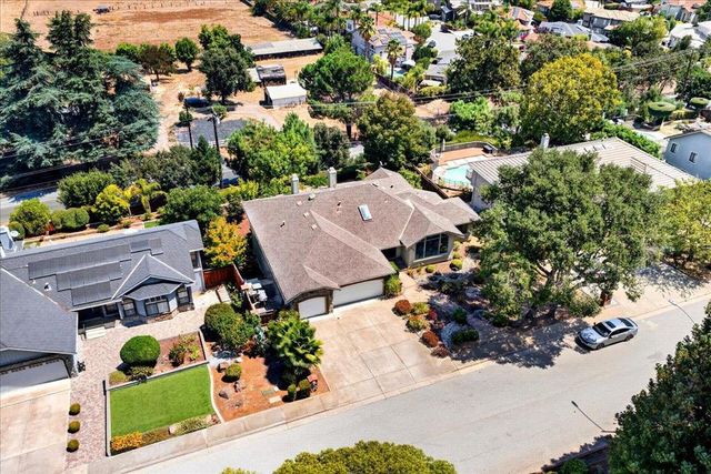 15750 Casino Real, Morgan Hill, CA 95037