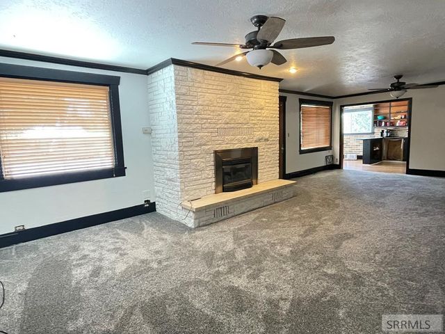 89 W Center Street, Blackfoot, ID 83221