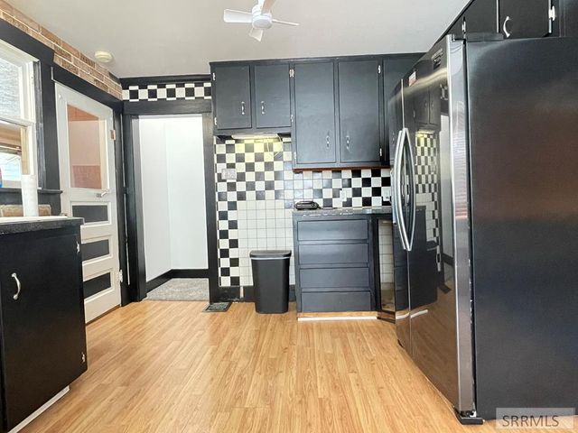 89 W Center Street, Blackfoot, ID 83221