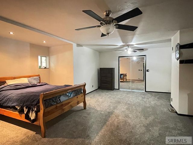 89 W Center Street, Blackfoot, ID 83221