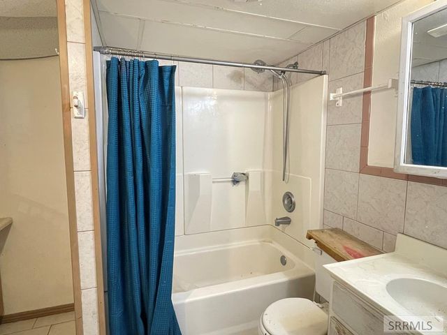 89 W Center Street, Blackfoot, ID 83221