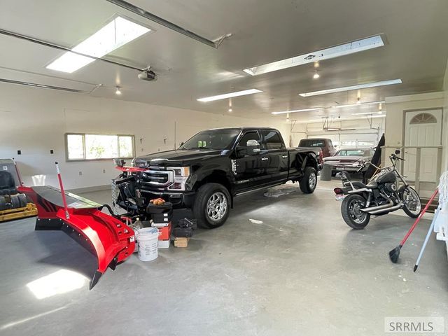 89 W Center Street, Blackfoot, ID 83221