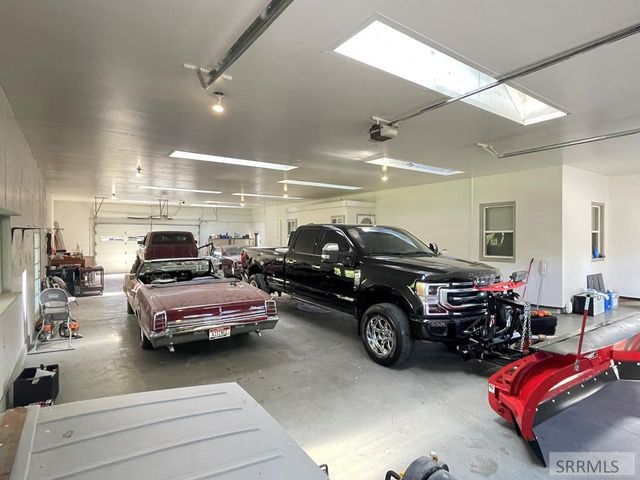 89 W Center Street, Blackfoot, ID 83221