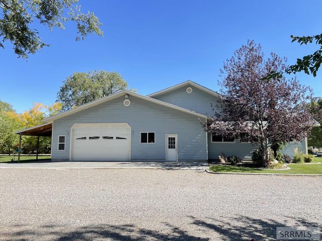 89 W Center Street, Blackfoot, ID 83221