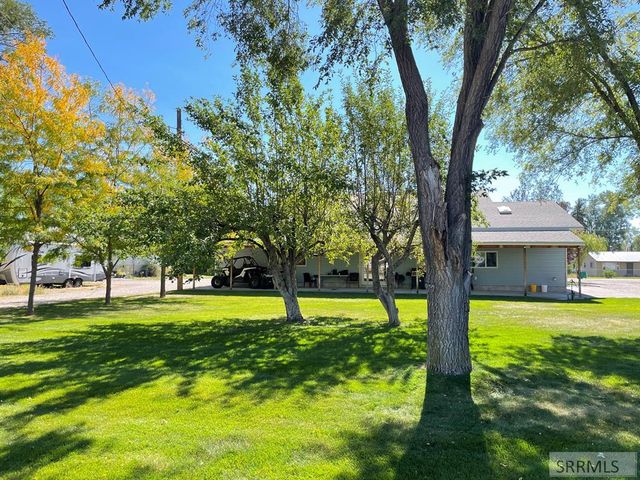 89 W Center Street, Blackfoot, ID 83221