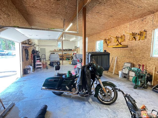 89 W Center Street, Blackfoot, ID 83221