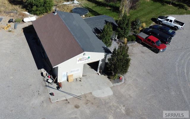 89 W Center Street, Blackfoot, ID 83221