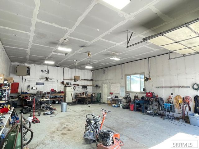 89 W Center Street, Blackfoot, ID 83221