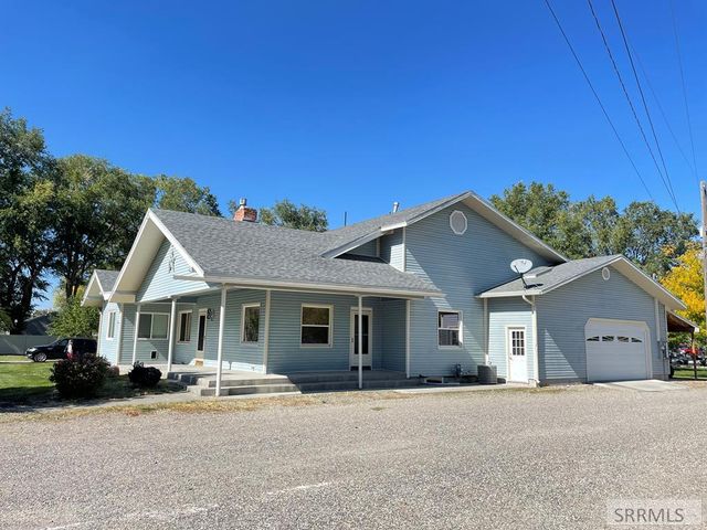 89 W Center Street, Blackfoot, ID 83221