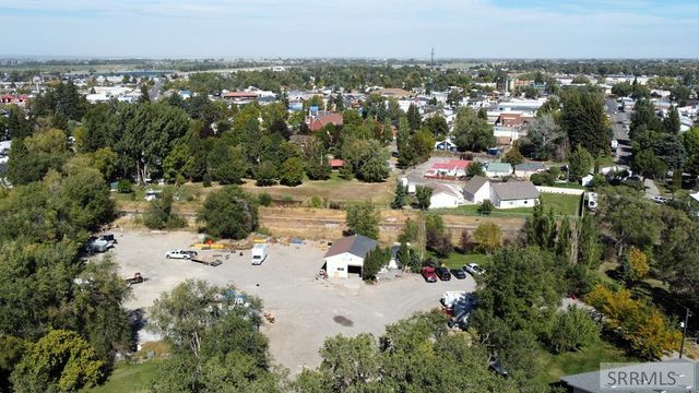 89 W Center Street, Blackfoot, ID 83221