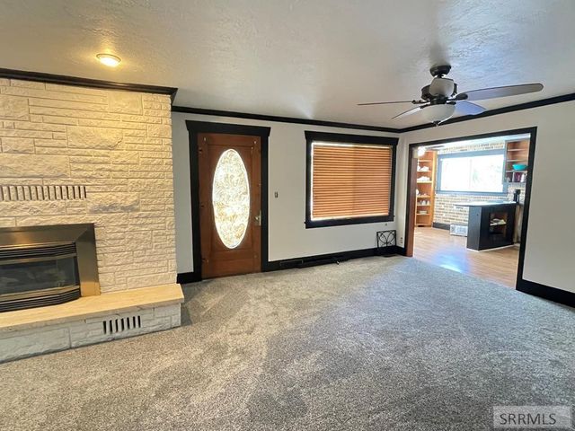 89 W Center Street, Blackfoot, ID 83221