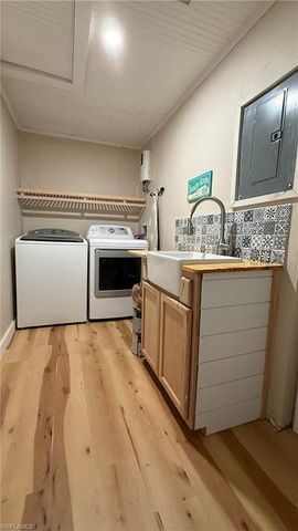 5330 Treetops DR # F4, Naples, FL 34113