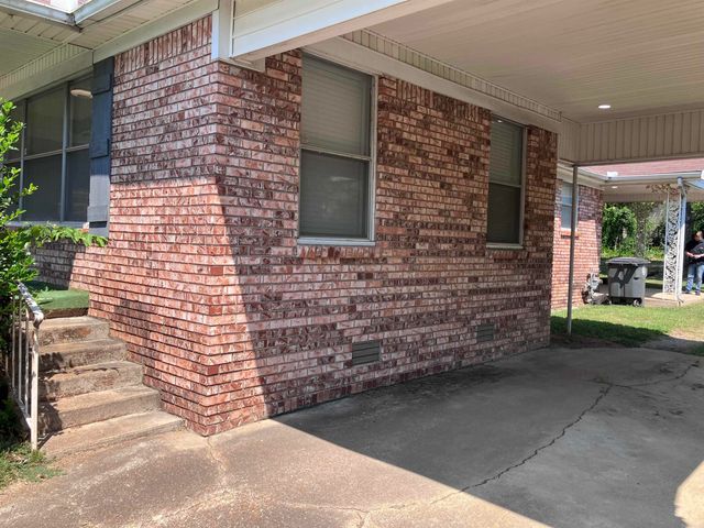 506 W Pleasure Avenue, Searcy, AR 72010