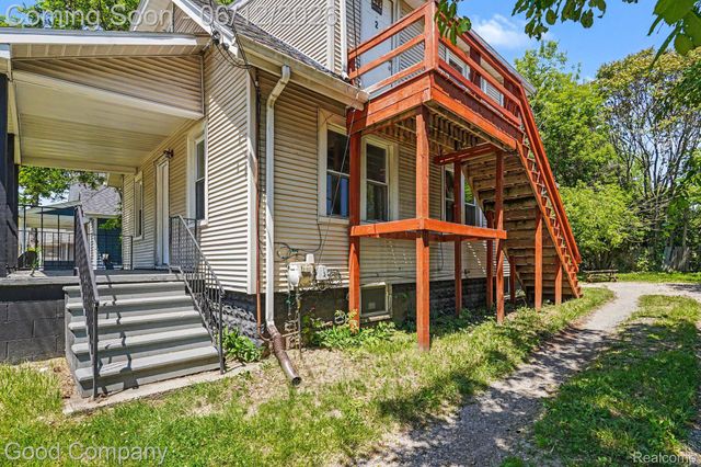 3499 E Atherton Road, Burton, MI 48529