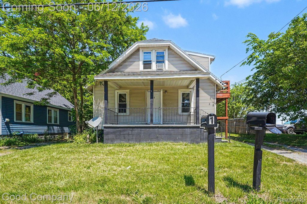 3499 E Atherton Road, Burton, MI 48529