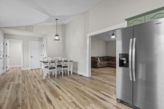 405 Woodspointe Way, Wilmore, KY 40390