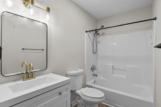 405 Woodspointe Way, Wilmore, KY 40390