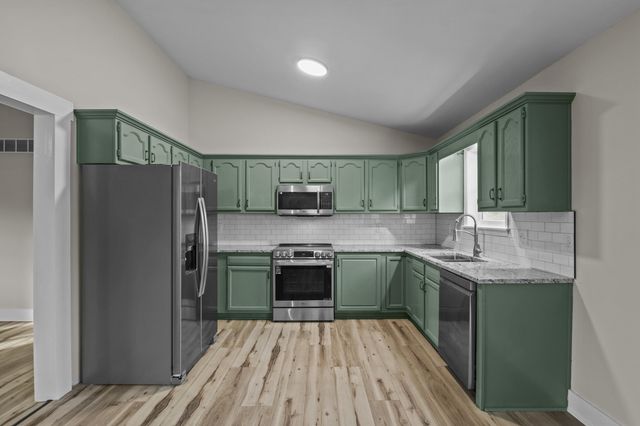 405 Woodspointe Way, Wilmore, KY 40390