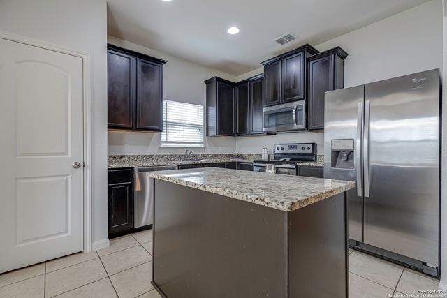 7810 Creekshore Cove, San Antonio, TX 78254