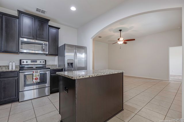 7810 Creekshore Cove, San Antonio, TX 78254