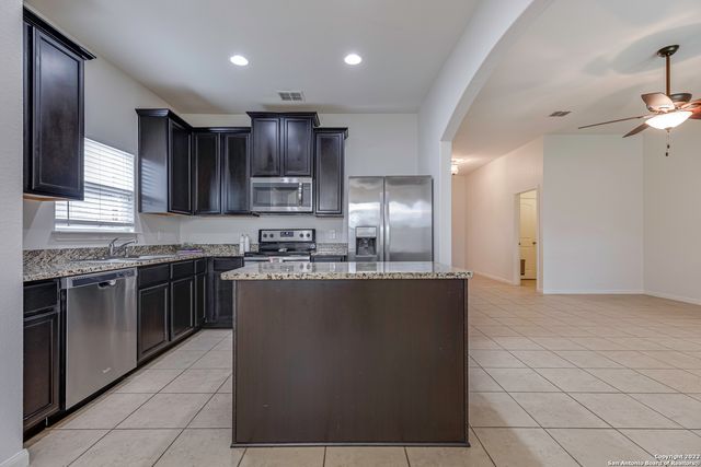 7810 Creekshore Cove, San Antonio, TX 78254