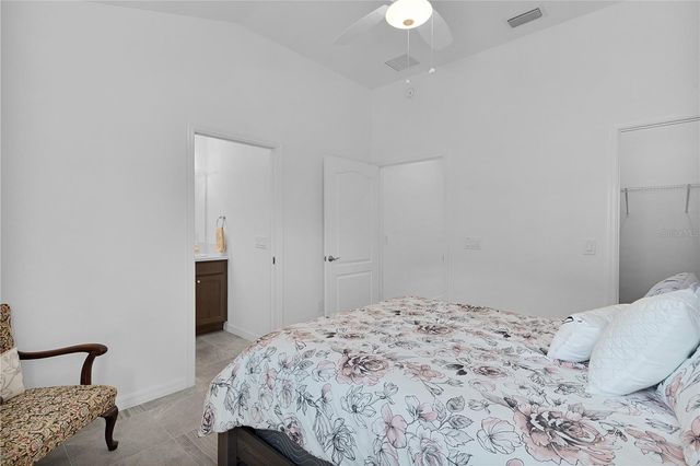 5833 ABNEY AVENUE, The Villages, FL 32163