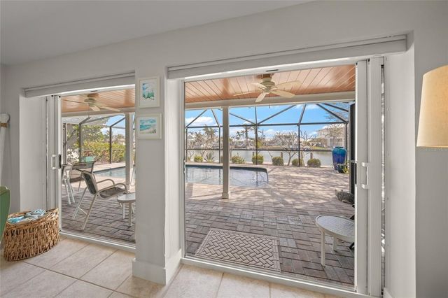511 68TH STREET, Holmes Beach, FL 34217