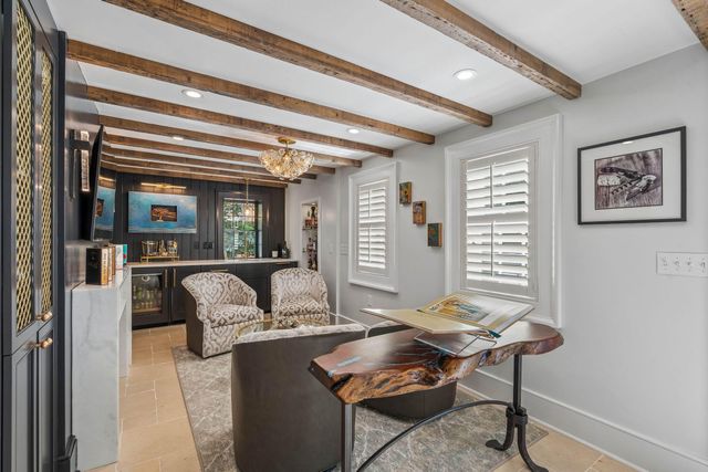 39 Society Street, Charleston, SC 29401