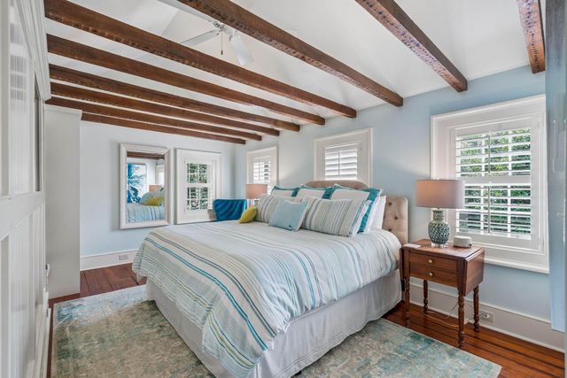 39 Society Street, Charleston, SC 29401