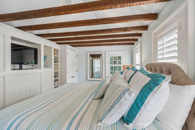 39 Society Street, Charleston, SC 29401
